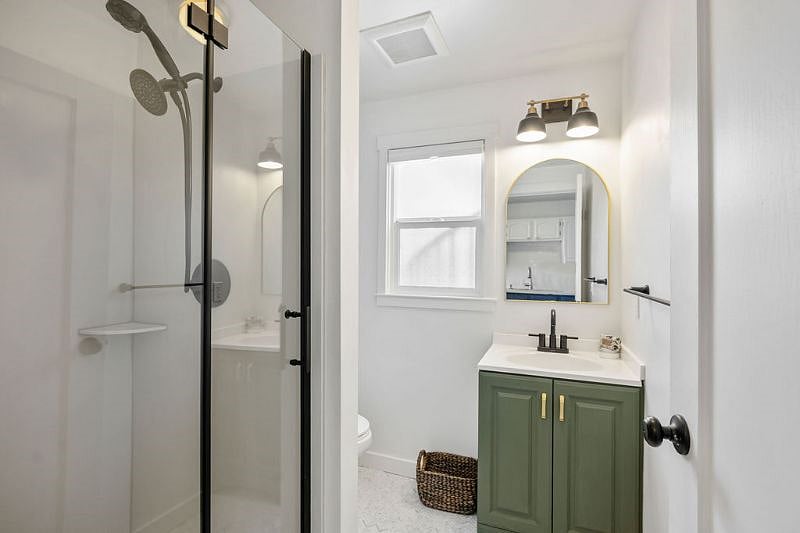 Furnished Finder property 527315_1 photo 4