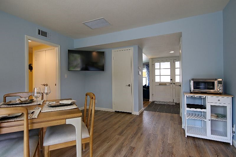 Dining Room with Storage Closet, Ceiling Fan, Smart TV, Toaster Oven, Coffee Maker & More