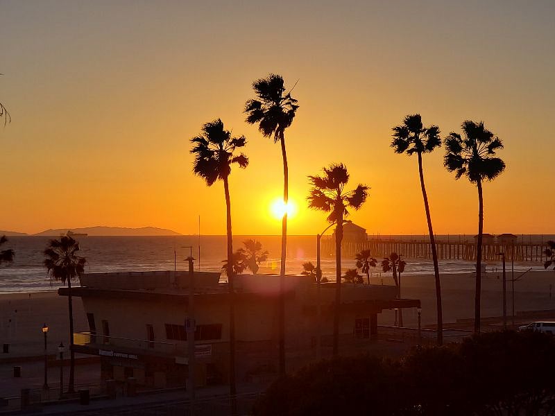 Enjoy Huntington Beach Sunsets only 5 minutes away.
