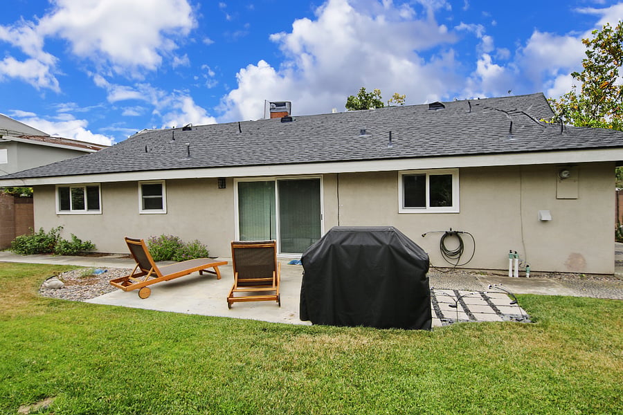 Backyard Patio with 2 Loungers