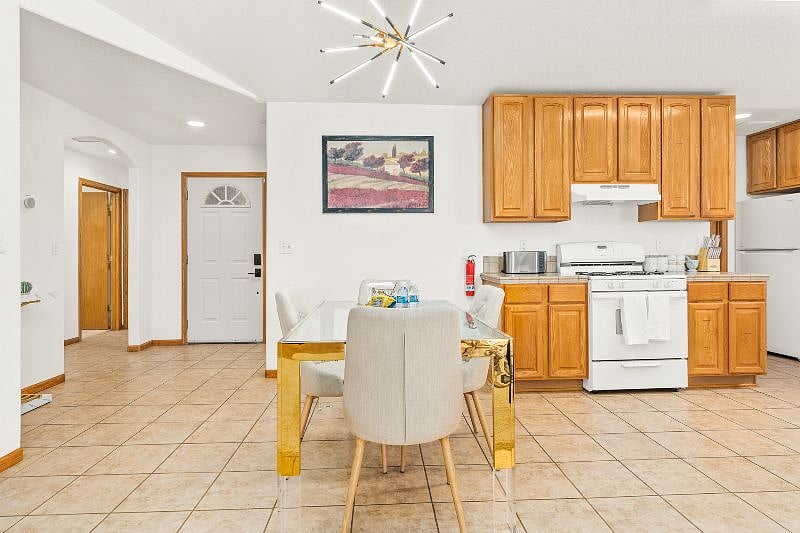 Furnished Finder property 527361_1 photo 19