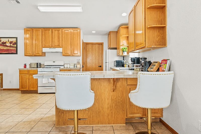 Furnished Finder property 527361_1 photo 28