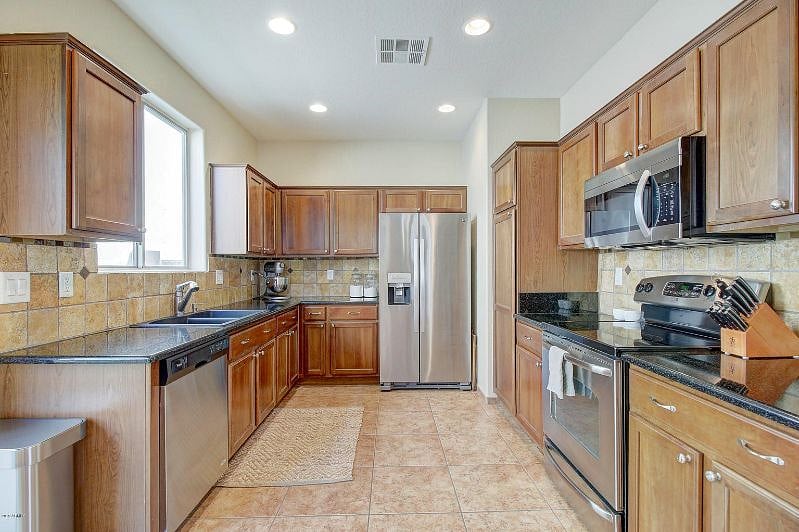 Furnished Finder property 527368_1 photo 7