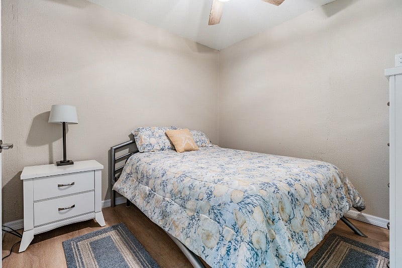 Furnished Finder property 527396_1 photo 12