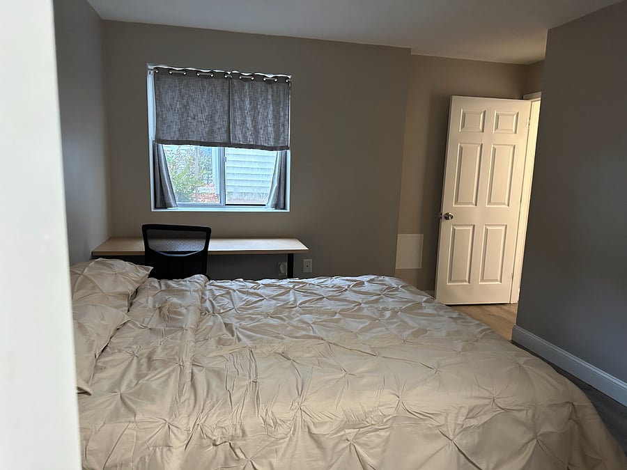 Furnished Finder property 527401_1 photo 7