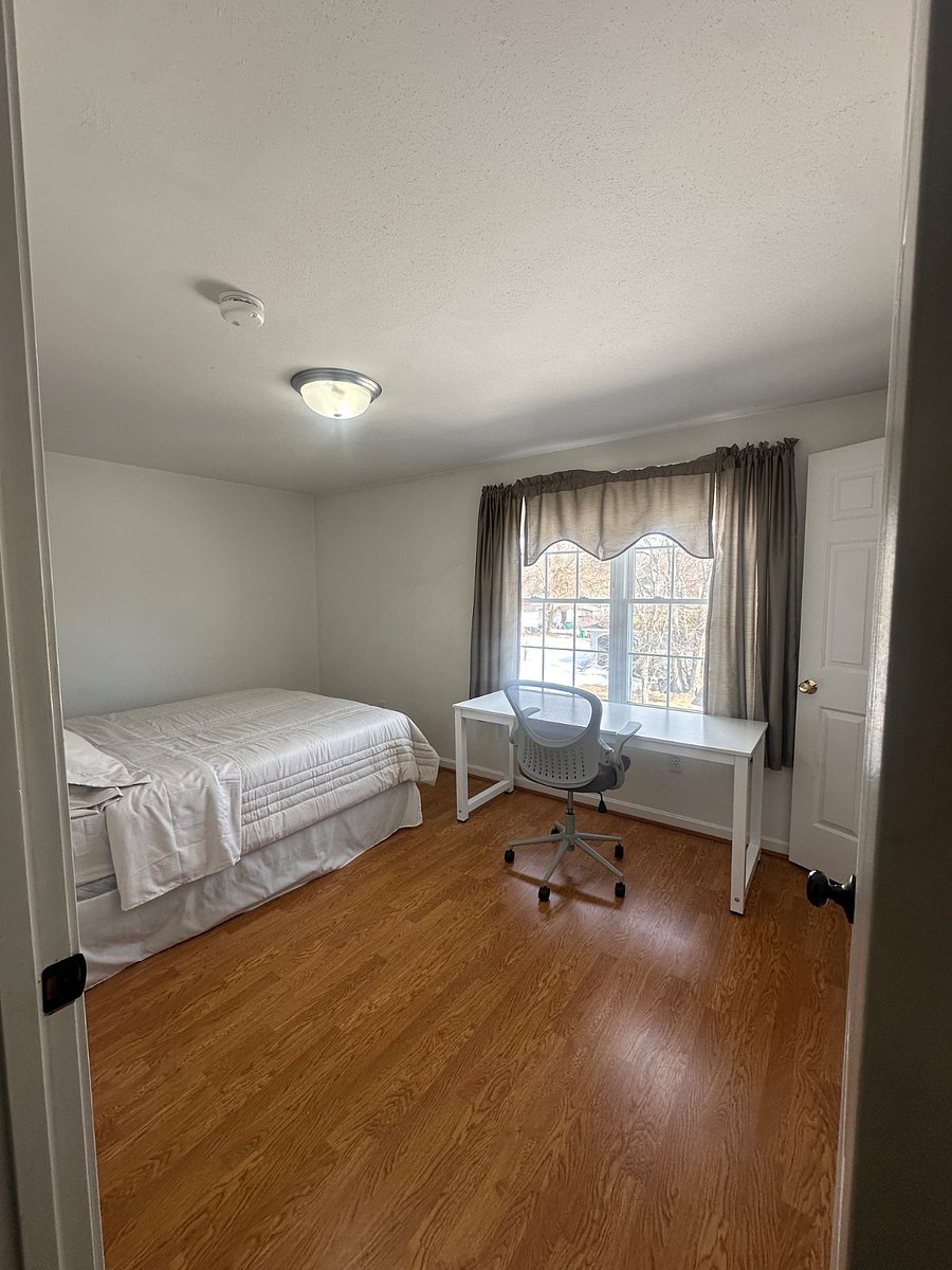 Furnished Finder property 527401_1 photo 9