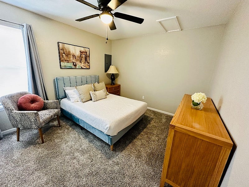 Furnished Finder property 527421_1 photo 15