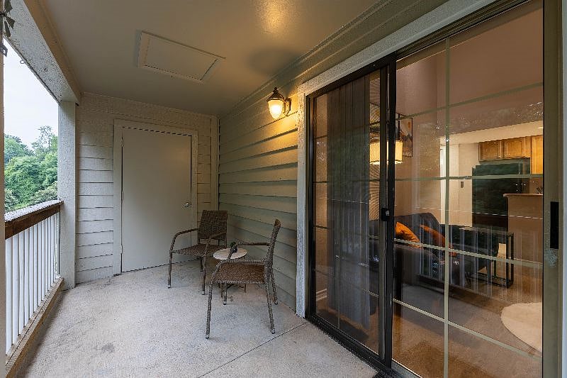 Furnished Finder property 527422_1 photo 21