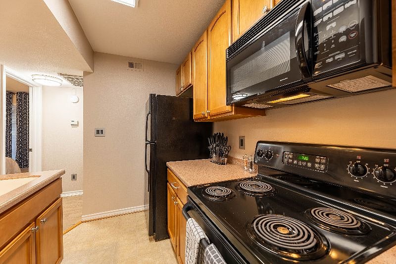 Furnished Finder property 527422_1 photo 11