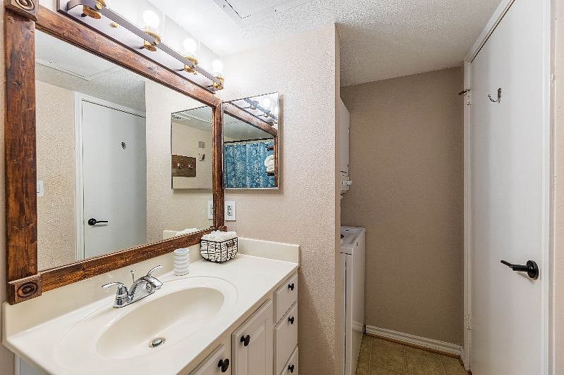 Furnished Finder property 527422_1 photo 12