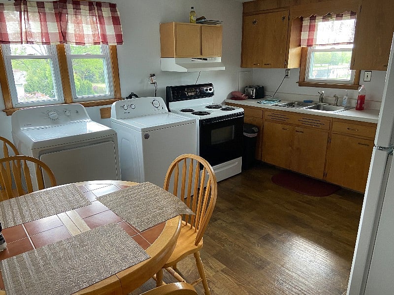 Furnished Finder property 527476_1 photo 3