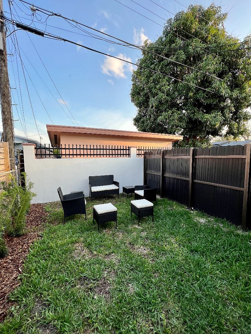 Furnished Finder property 527603_1 photo 15