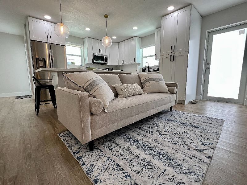 Furnished Finder property 527603_1 photo 9