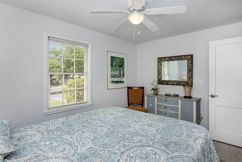 Furnished Finder property 527619_1 photo 12