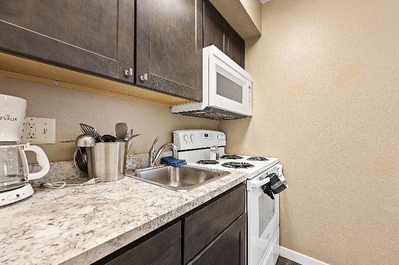 Furnished Finder property 527751_1 photo 9