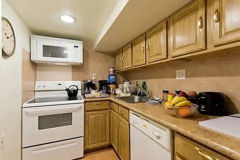 Furnished Finder property 527758_1 photo 7
