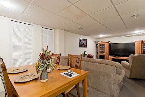 Furnished Finder property 527758_1 photo 11