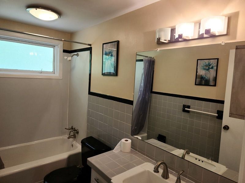 Furnished Finder property 527797_1 photo 3