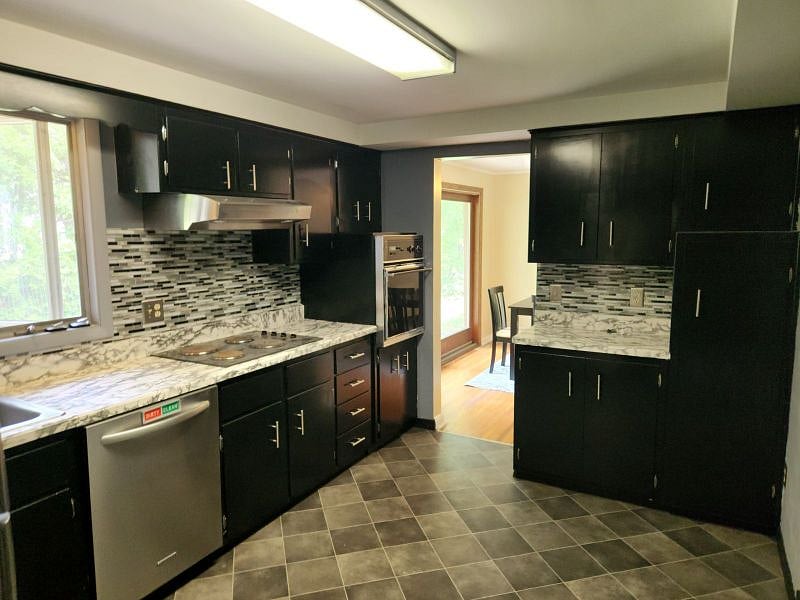 Furnished Finder property 527797_1 photo 4