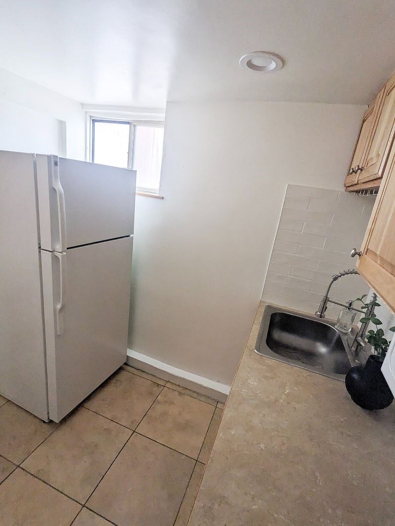 Furnished Finder property 527832_1 photo 18