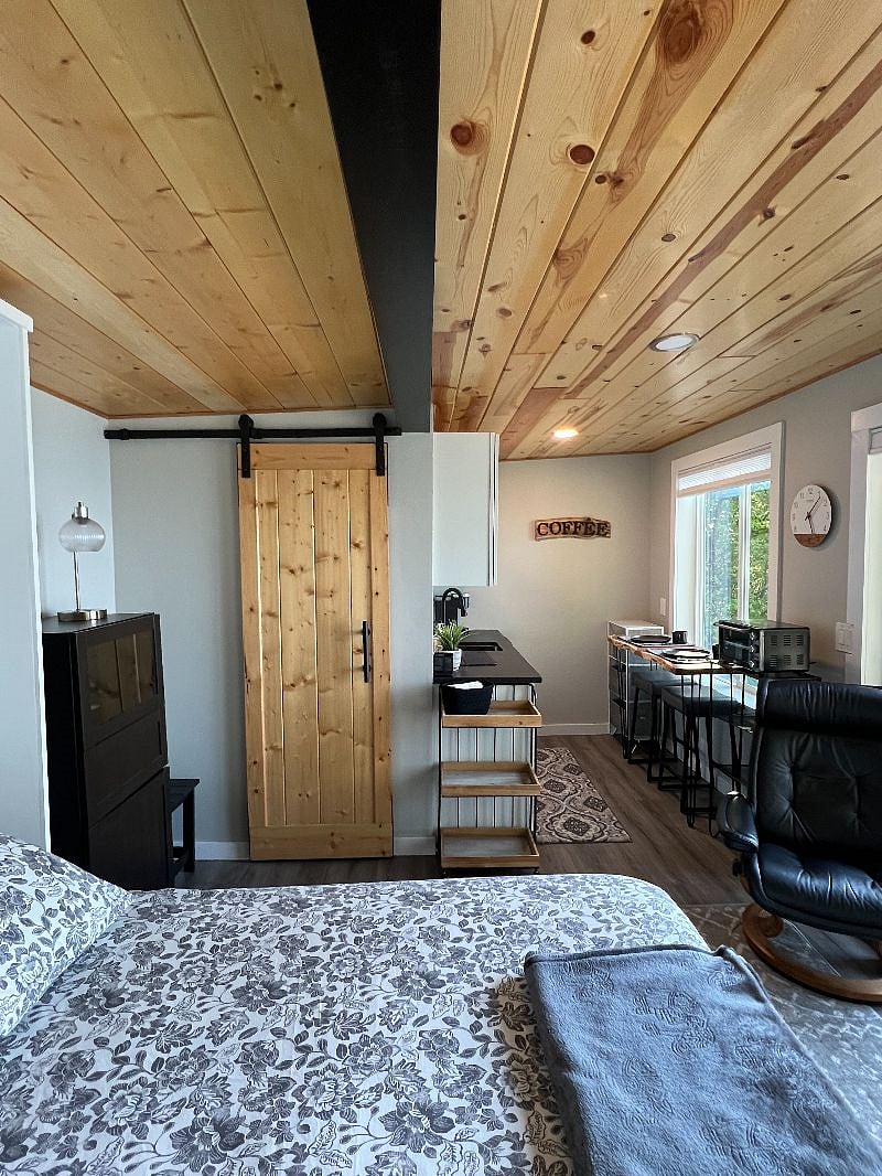 Furnished Finder property 527854_1 photo 27