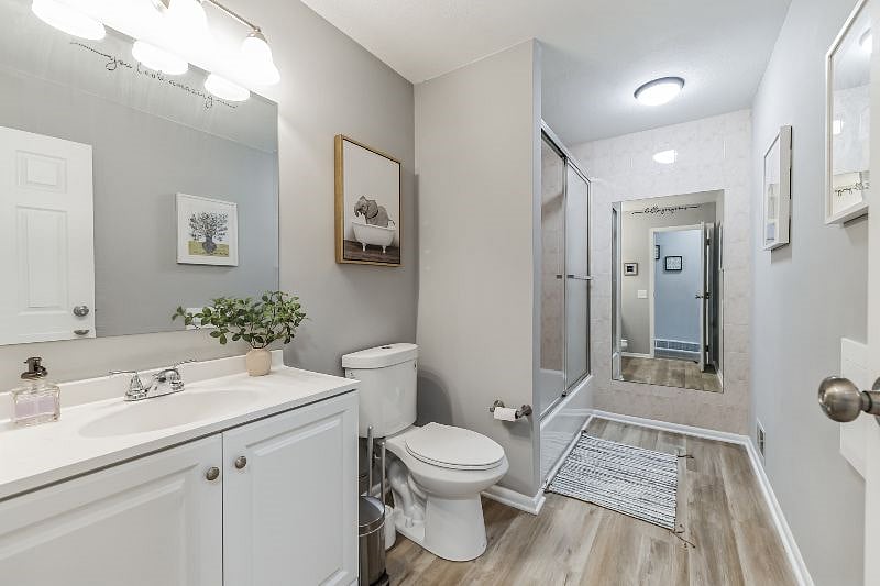 Main floor bath shared with rooms 2 and 3. Shampoo, Conditioner, Body Wash supplied along with toiletries supplied including toilet paper, hands soap, toilet bowl bleach and cleaners.