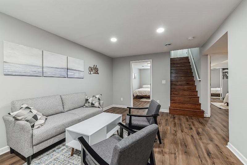 Beautiful Bright Modern and Cozy Living Room