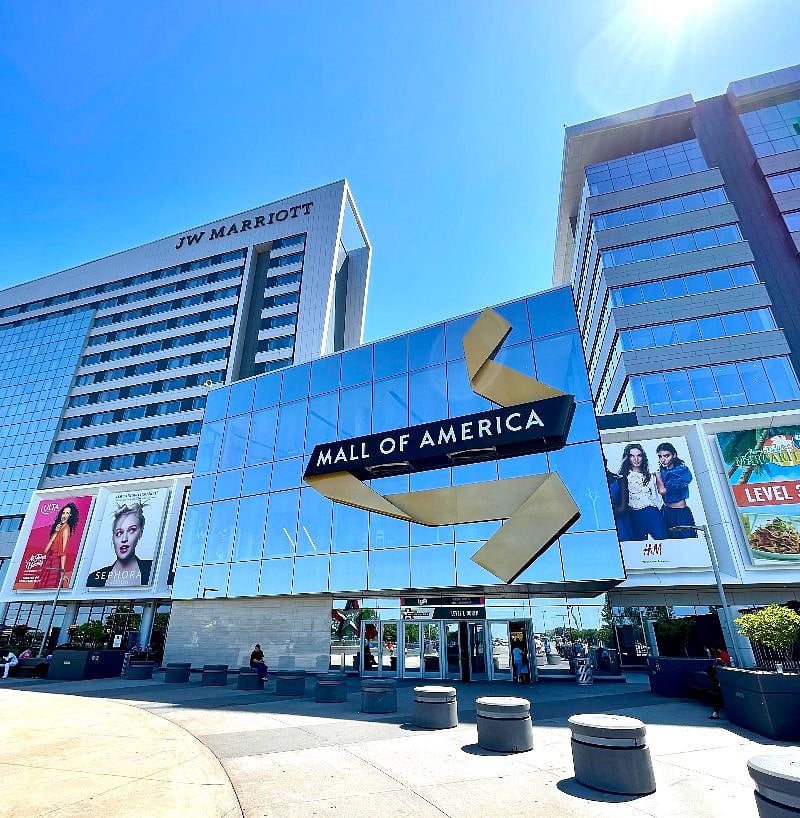 Largest Shopping Mall in America.