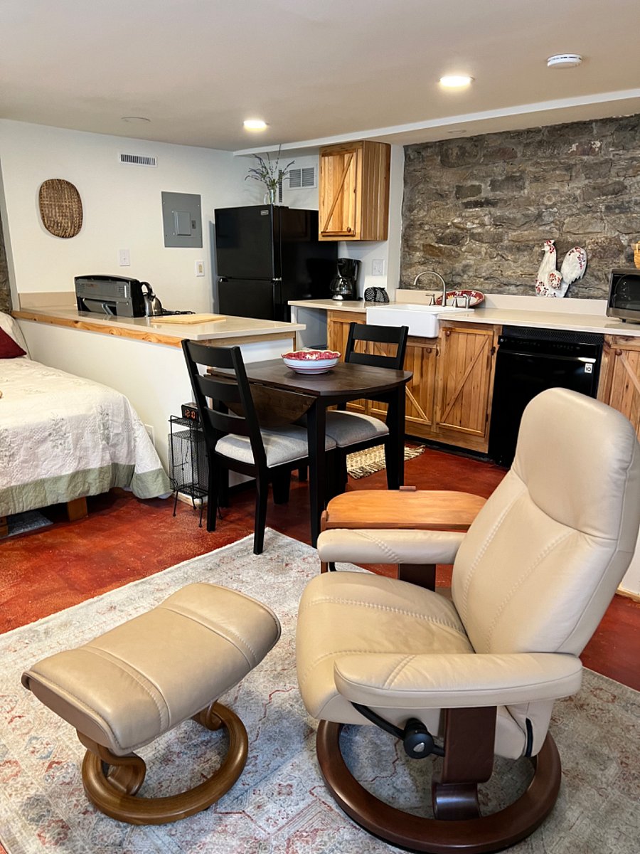 Furnished Finder property 527882_1 photo 4
