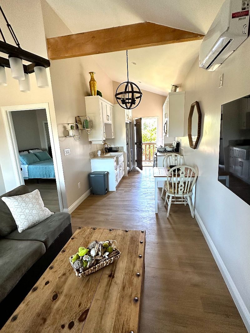 Furnished Finder property 527910_1 photo 9