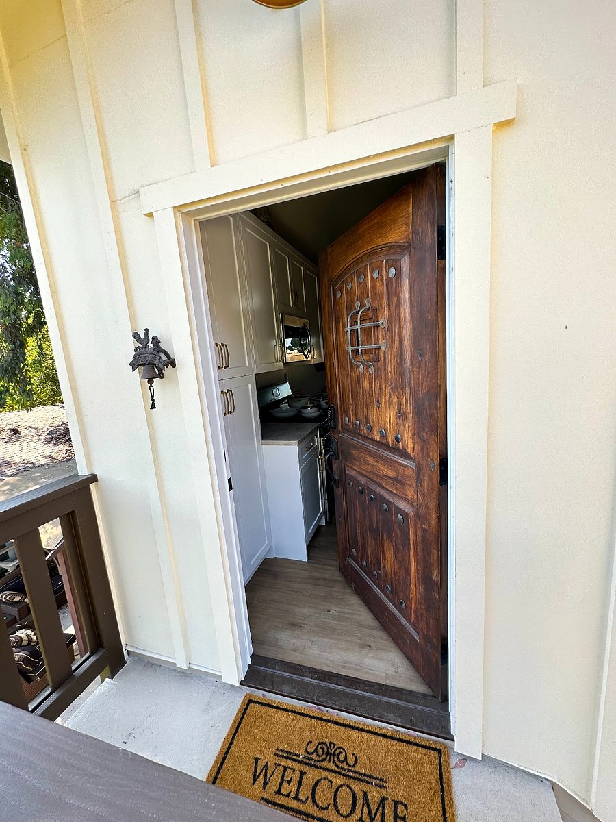 Furnished Finder property 527910_1 photo 3