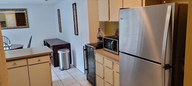 Furnished Finder property 527947_1 photo 4