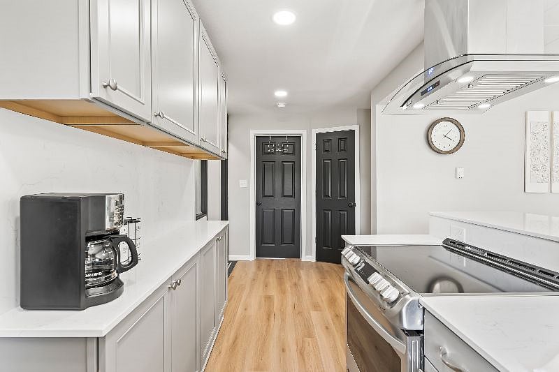 Furnished Finder property 527998_1 photo 12