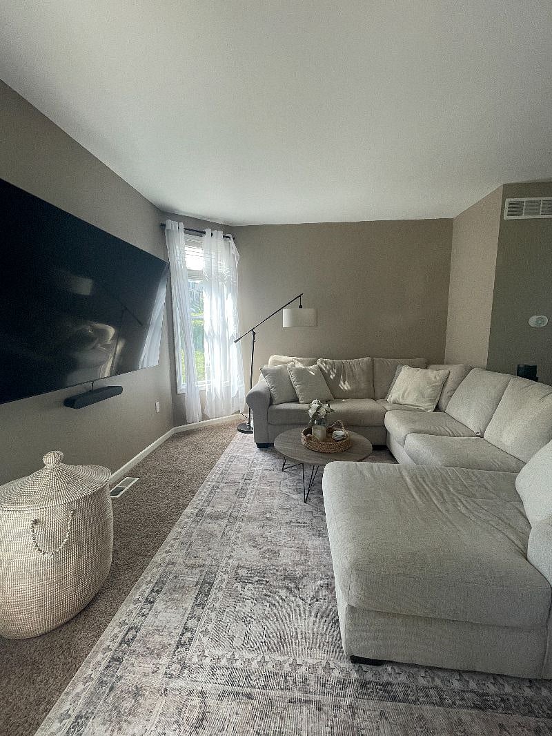 Furnished Finder property 528008_1 photo 17