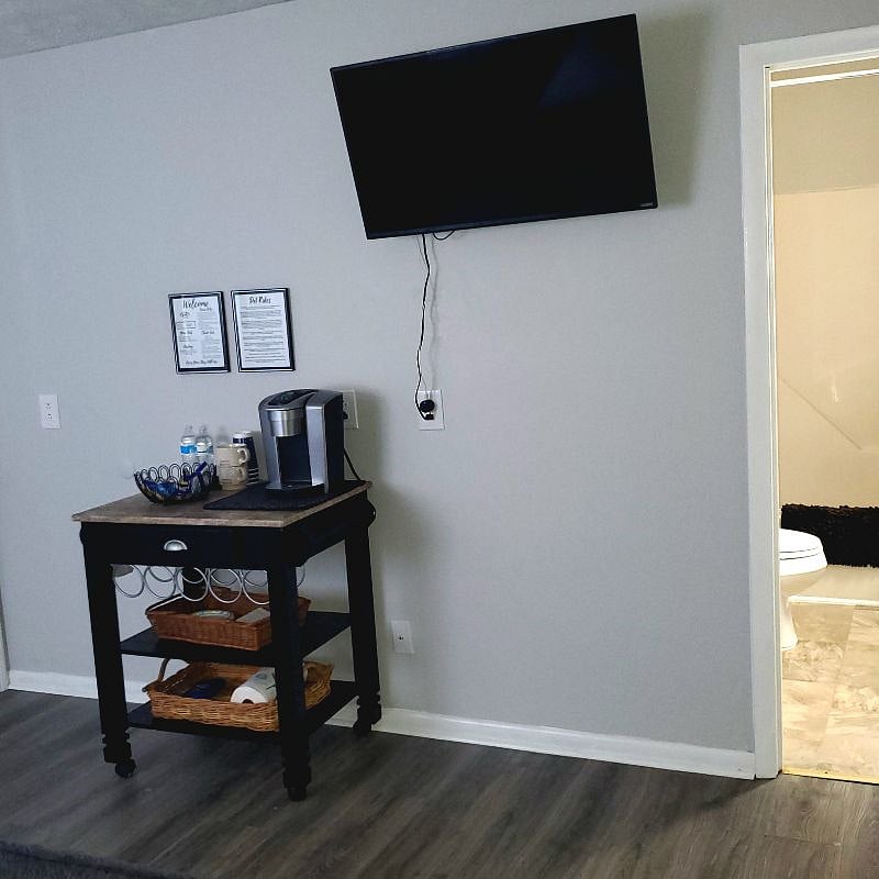 Furnished Finder property 528020_2 photo 5