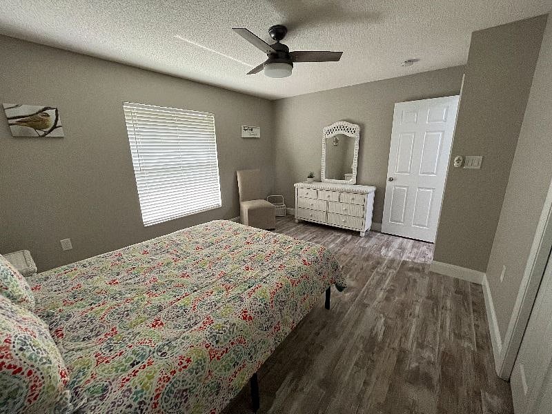 Double dresser with mirror