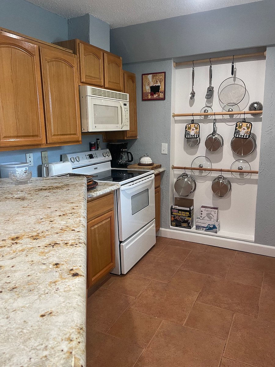 Furnished Finder property 528033_1 photo 3