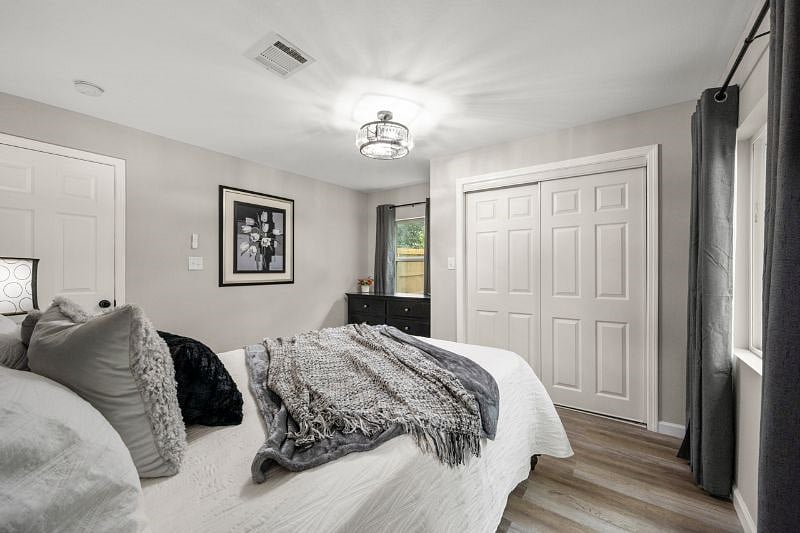 Furnished Finder property 528087_1 photo 11