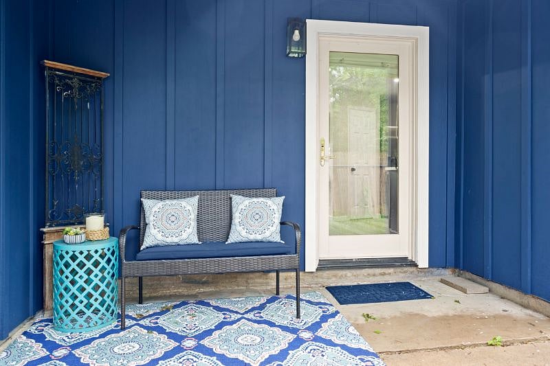 The back porch is a great place to start day with a great cup of coffee and listening to the birds sing.