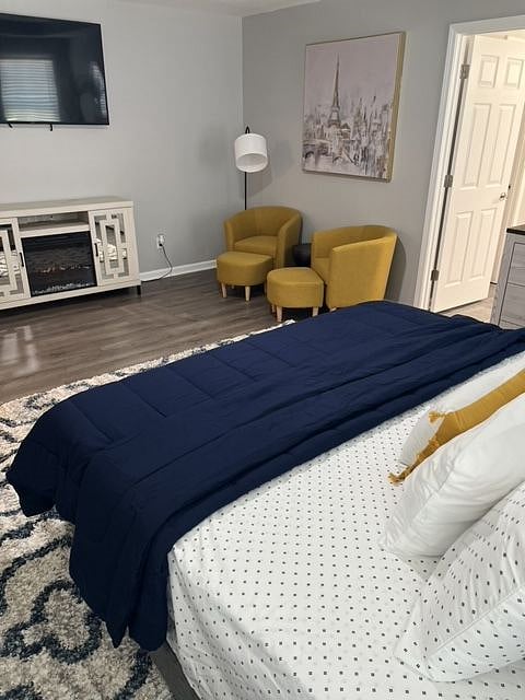 Furnished Finder property 528102_1 photo 8