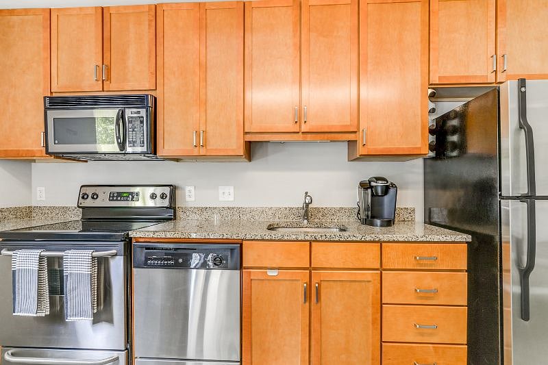 Furnished Finder property 528113_1 photo 4