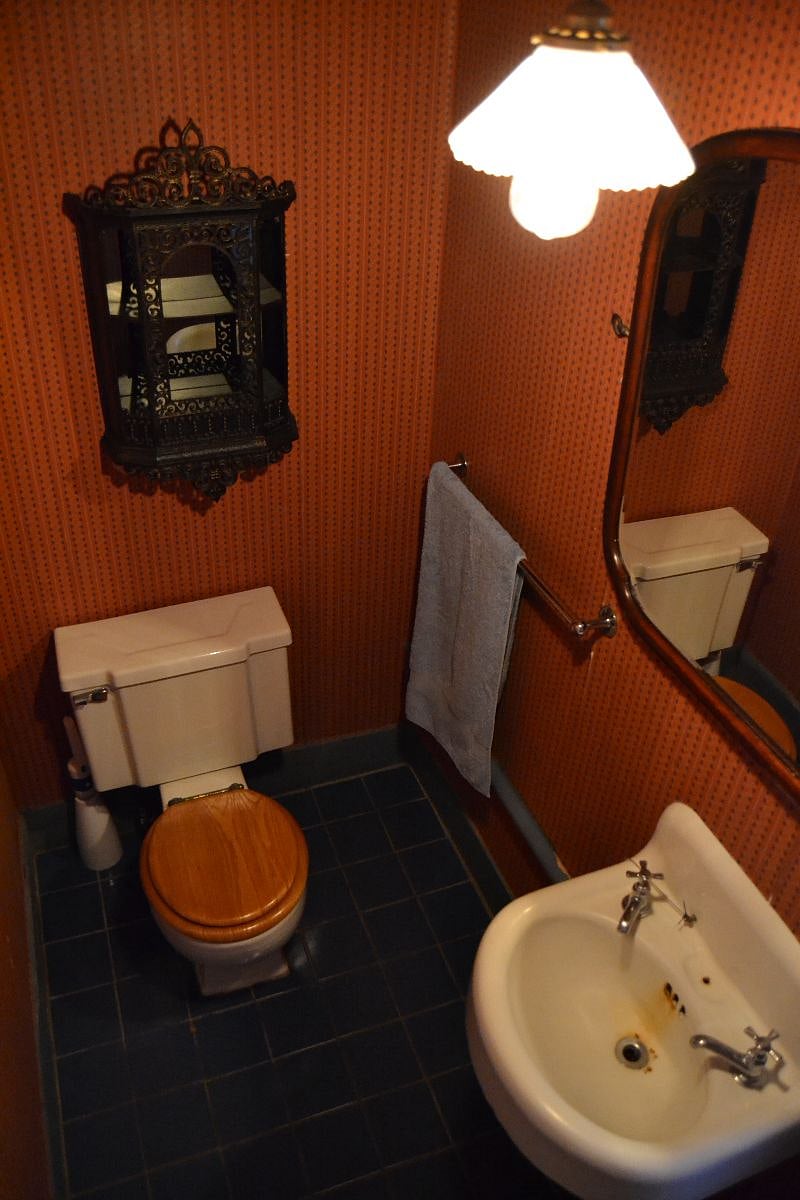 Furnished Finder property 528120_1 photo 5