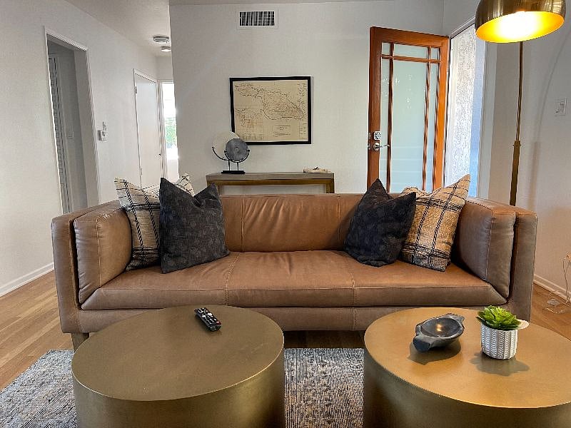 Furnished Finder property 528157_1 photo 8