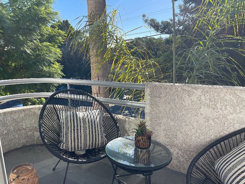 Furnished Finder property 528157_1 photo 32