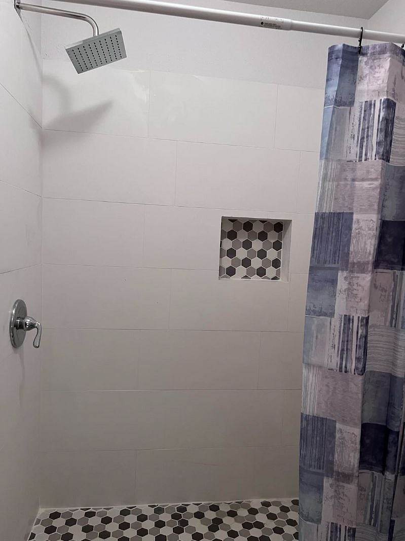Furnished Finder property 528202_1 photo 5