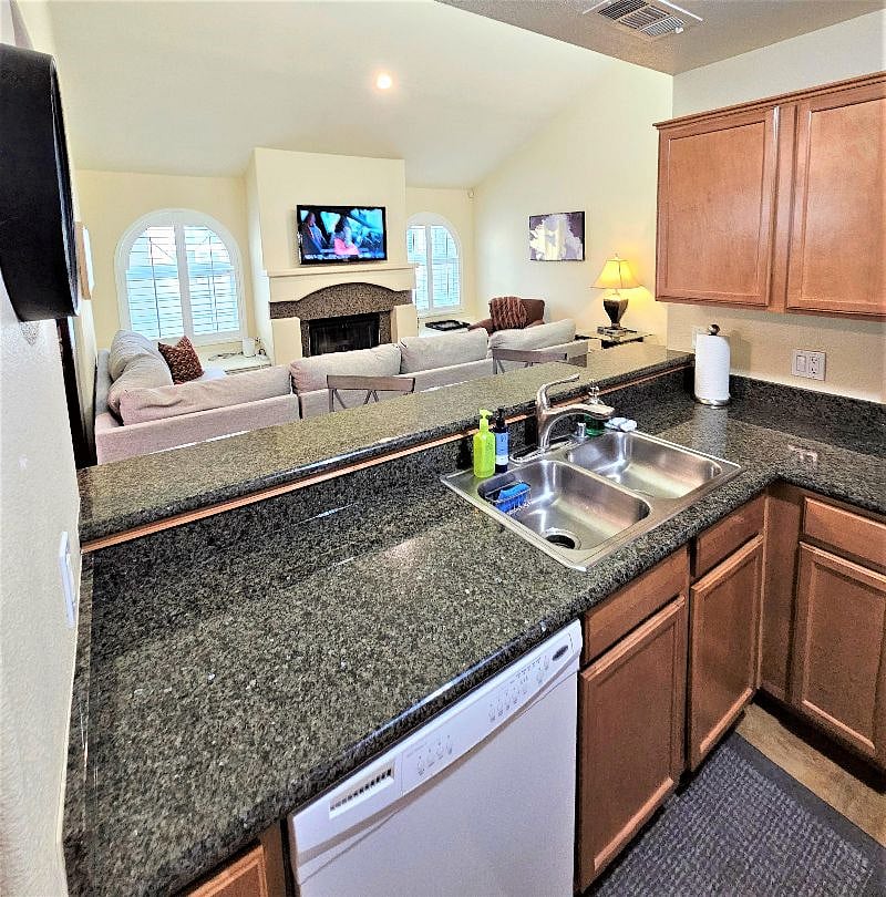 Furnished Finder property 528232_1 photo 5
