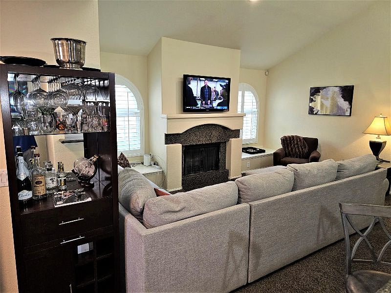 Furnished Finder property 528232_1 photo 9
