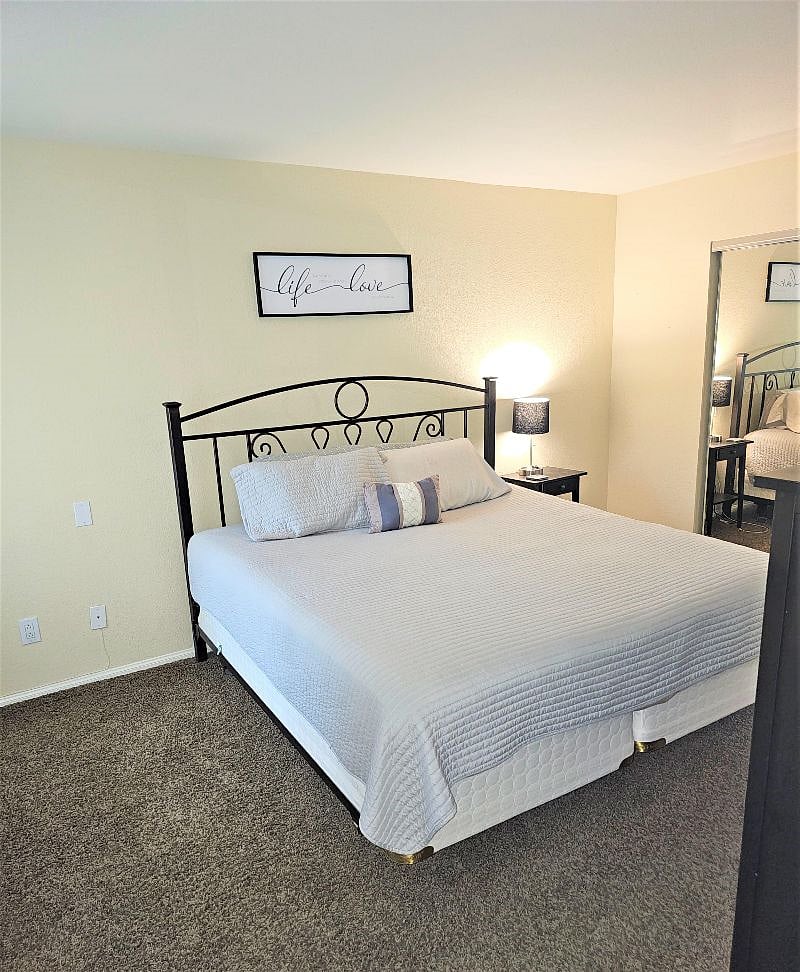 Furnished Finder property 528232_1 photo 17