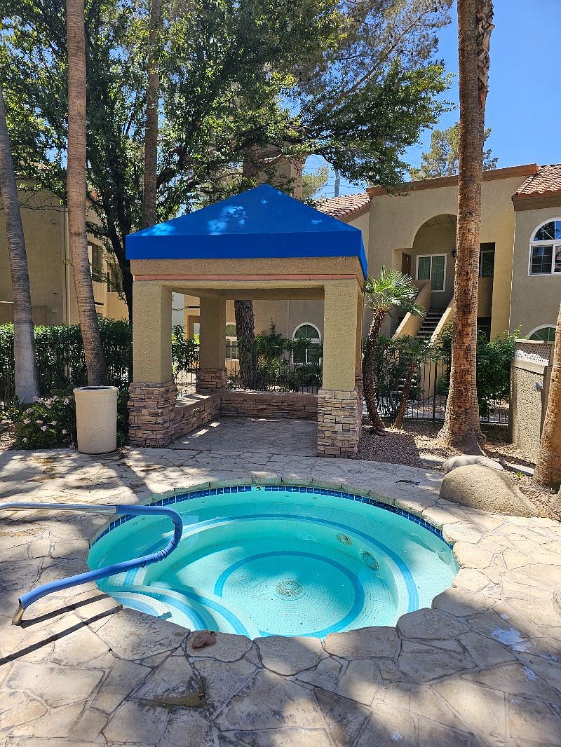 Furnished Finder property 528232_1 photo 23