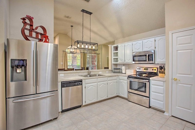 Furnished Finder property 528233_1 photo 3